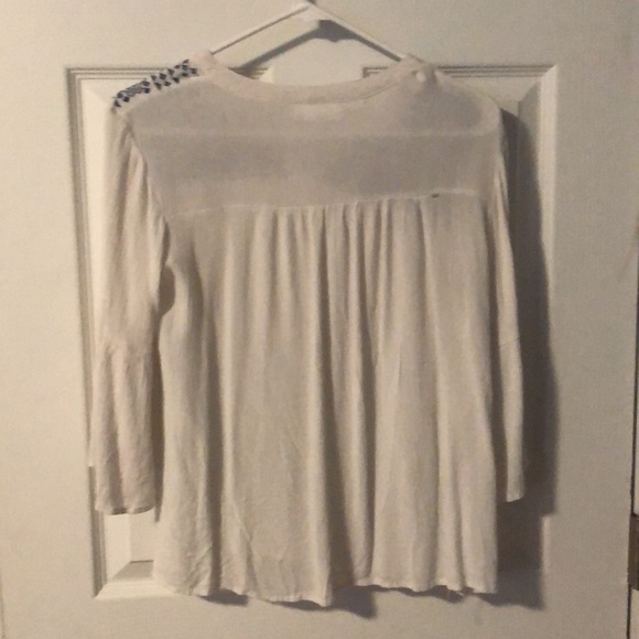 Lightweight shirt! - Picture 2 of 3